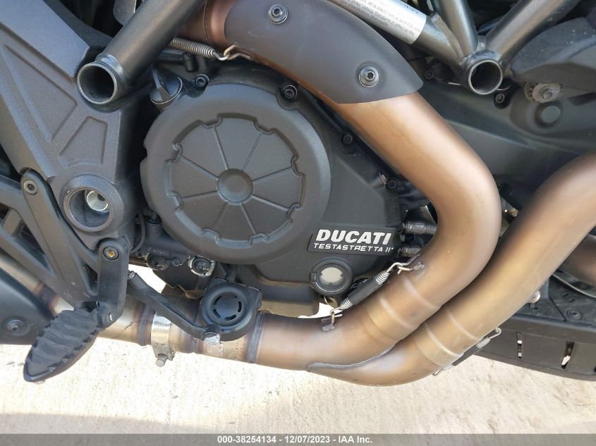 2018 DUCATI DIAVEL ZDM13BSW8JB029913
