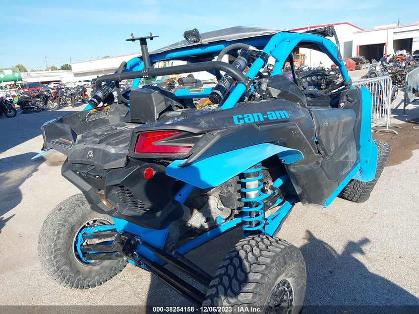 VIN 3JBVVAW49JK000003 2018 CAN-AM MAVERICK X3 X RC TURBO R