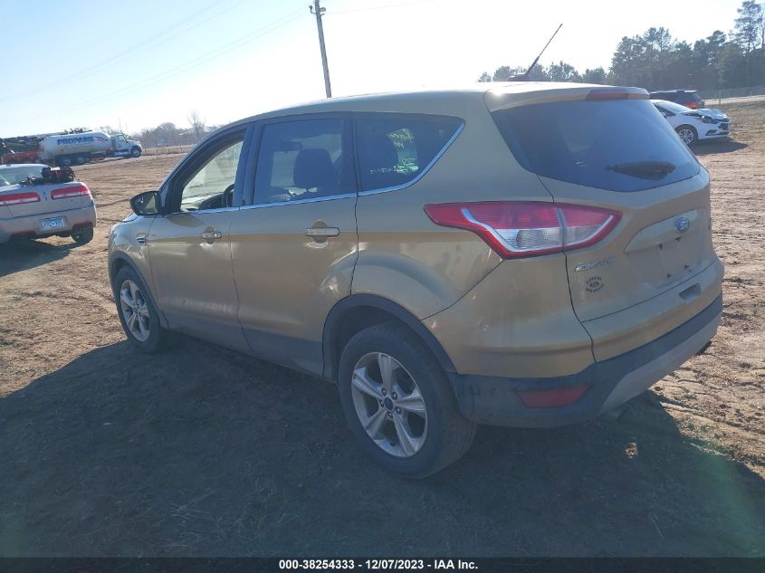 2015 FORD ESCAPE SE - 1FMCU0GX1FUA64131