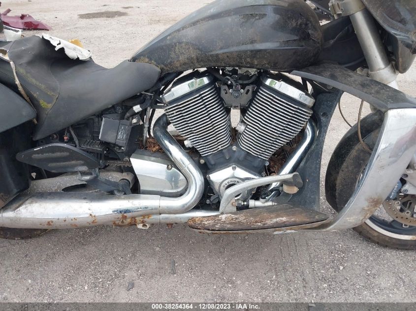 2010 VICTORY MOTORCYCLES CROSS COUNTRY 5VPDB36D1A3004499