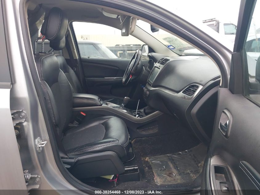 2016 DODGE JOURNEY CROSSROAD PLUS - 3C4PDCGB0GT119188