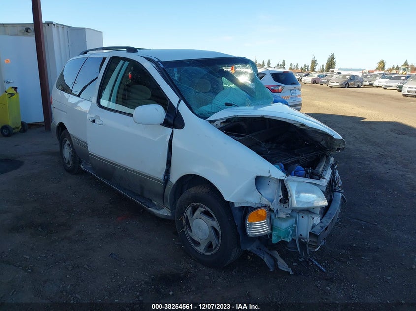 2002 TOYOTA SIENNA
