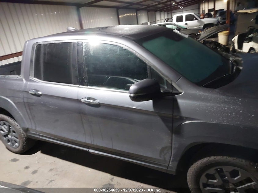 VIN 5FPYK3F73PB015646 2023 HONDA RIDGELINE RTL-E