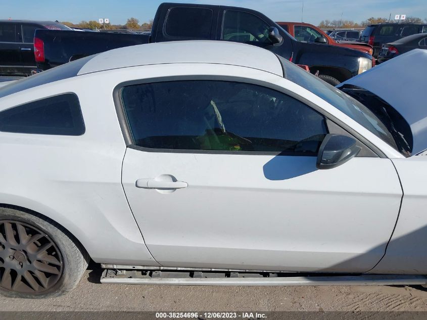 2014 FORD MUSTANG V6 - 1ZVBP8AM0E5252021