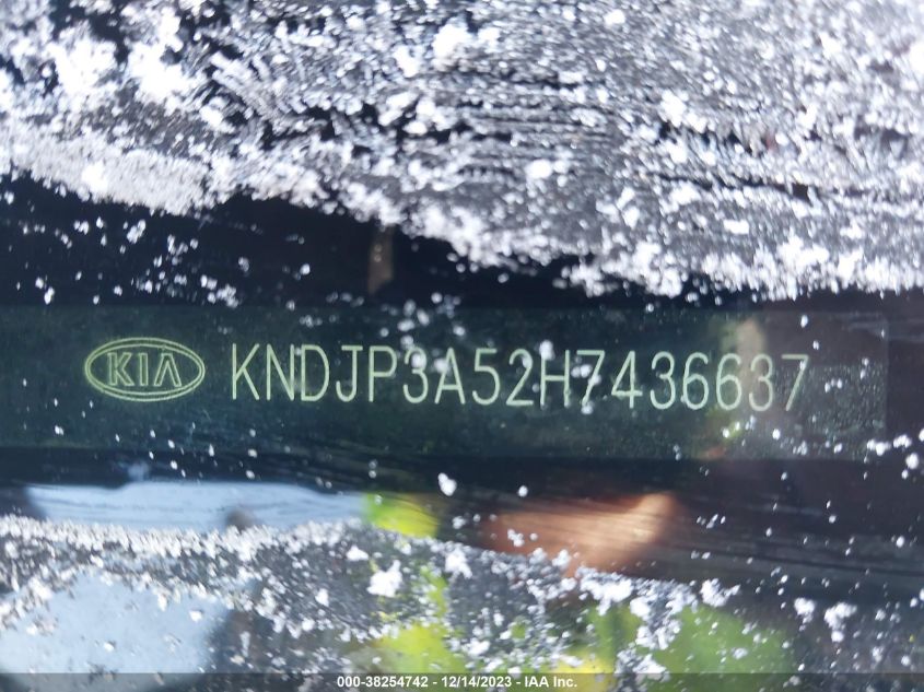 2017 KIA SOUL + - KNDJP3A52H7436637