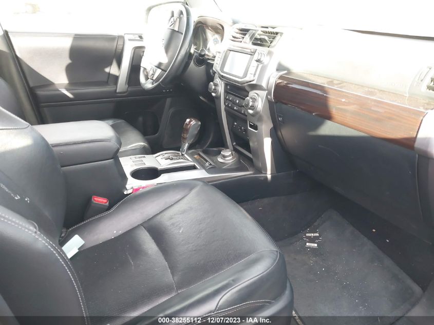 2019 TOYOTA 4RUNNER SR5/LIMITED/LIMITED NIGHT - JTEBU5JR1K5612829