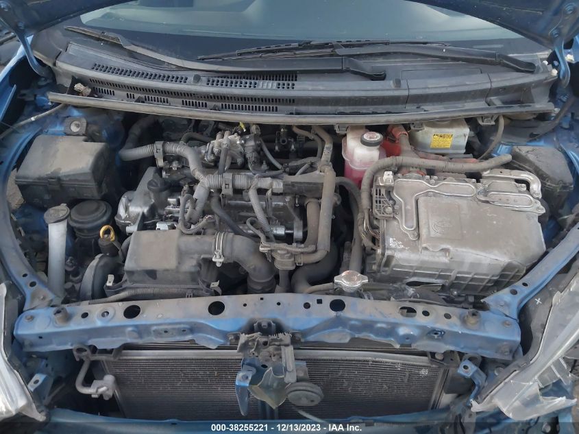 2017 TOYOTA PRIUS C ONE - JTDKDTB31H1597588