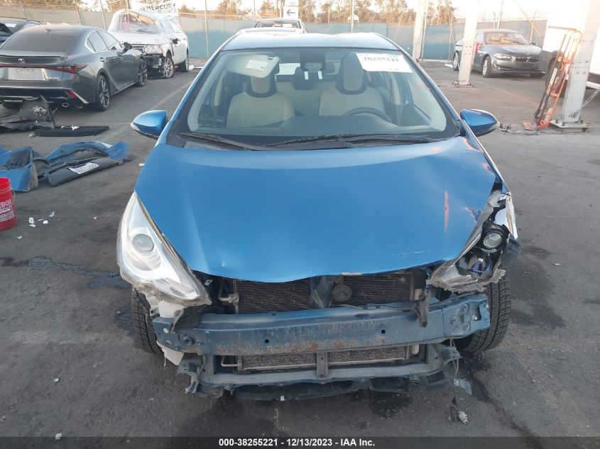 2017 TOYOTA PRIUS C ONE - JTDKDTB31H1597588