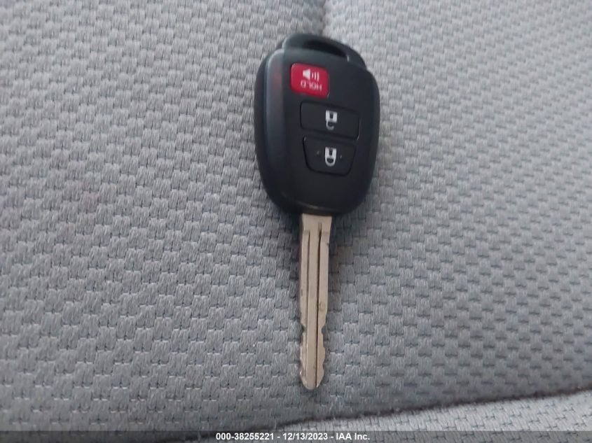 2017 TOYOTA PRIUS C ONE - JTDKDTB31H1597588