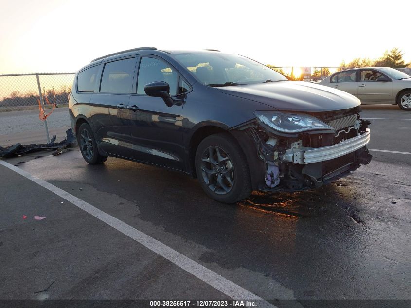 2C4RC1FG2KR639756 2019 CHRYSLER PACIFICA - Image 1