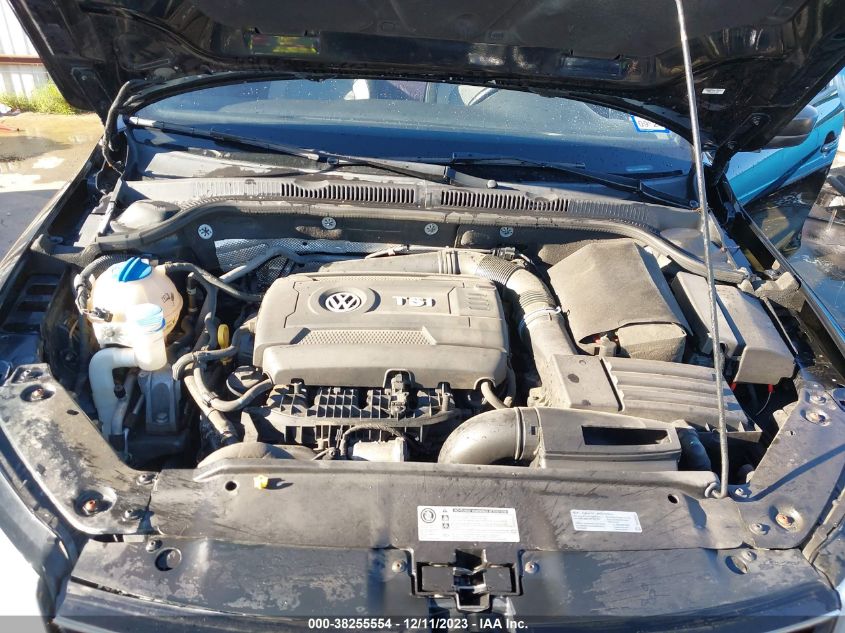 2016 VOLKSWAGEN JETTA SPORT - 3VWD17AJ4GM238629