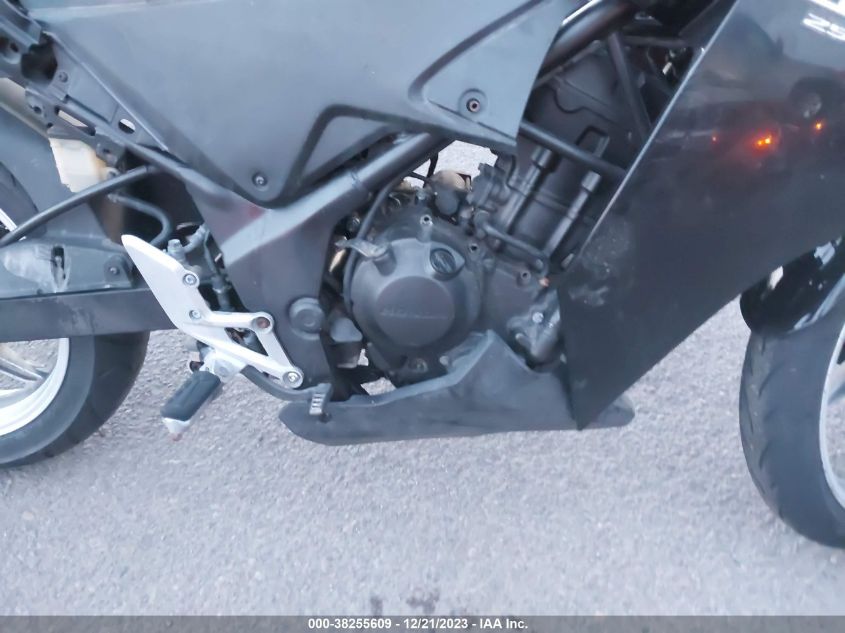 2012 HONDA CBR250 R MLHMC4109C5205870