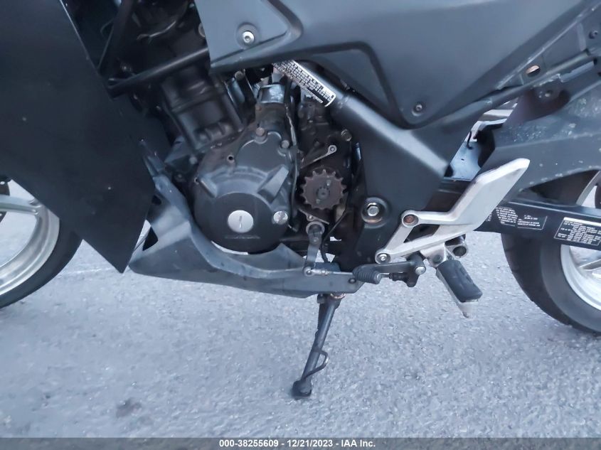 2012 HONDA CBR250 R MLHMC4109C5205870