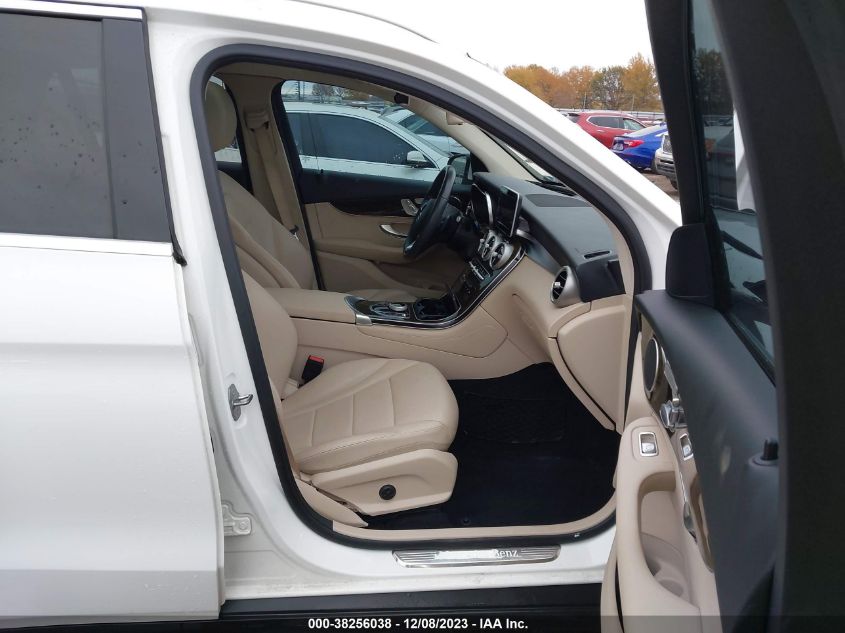 2019 MERCEDES-BENZ GLC 300 - WDC0G4JB8KV161876