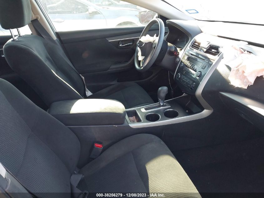 2015 NISSAN ALTIMA 2.5/S/SV/SL - 1N4AL3AP9FN363004