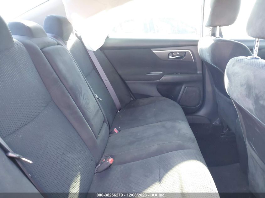 2015 NISSAN ALTIMA 2.5/S/SV/SL - 1N4AL3AP9FN363004