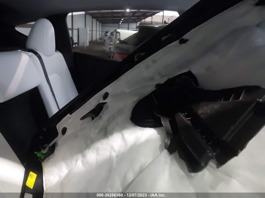 VIN 7SAYGDEE4PF815083 2023 TESLA MODEL Y