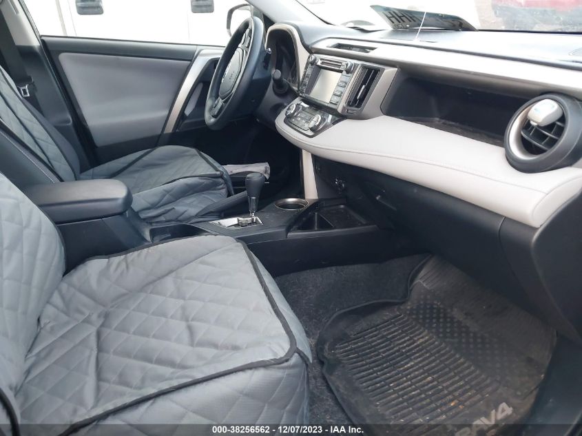 2015 TOYOTA RAV4 XLE - JTMRFREV4FD163265
