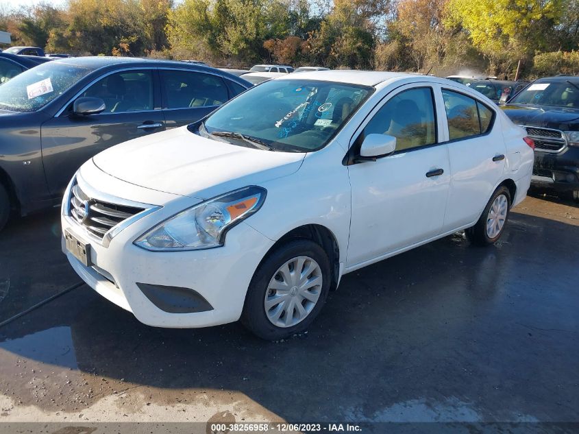 2016 NISSAN VERSA 1.6 S - 3N1CN7AP8GL911812