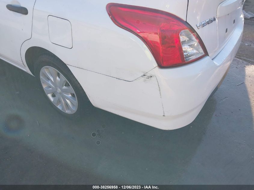 2016 NISSAN VERSA 1.6 S - 3N1CN7AP8GL911812