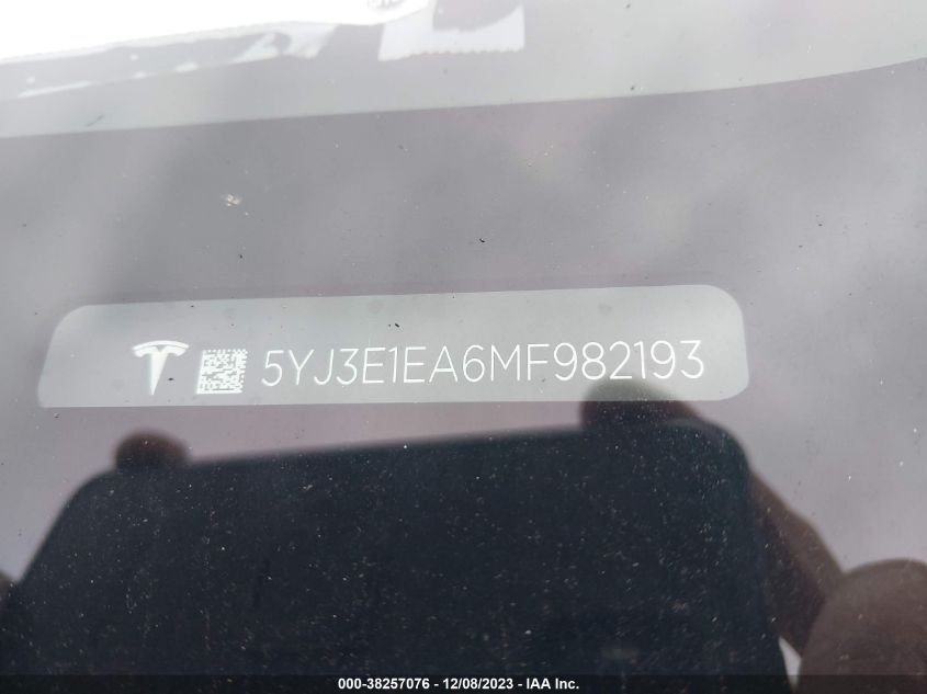 5YJ3E1EA6MF982193 | 2021 TESLA MODEL 3