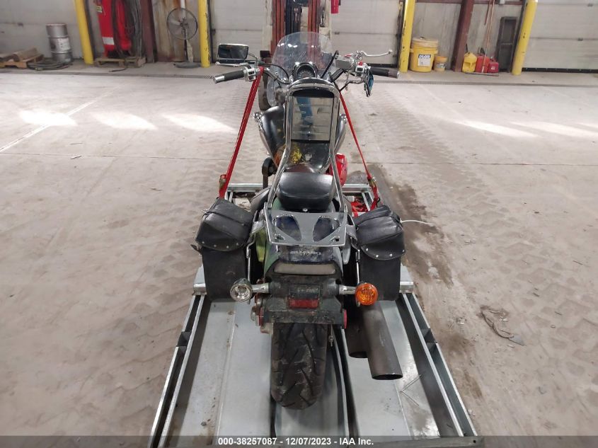 2005 SUZUKI M50 BK5 JS1VS56A352104565