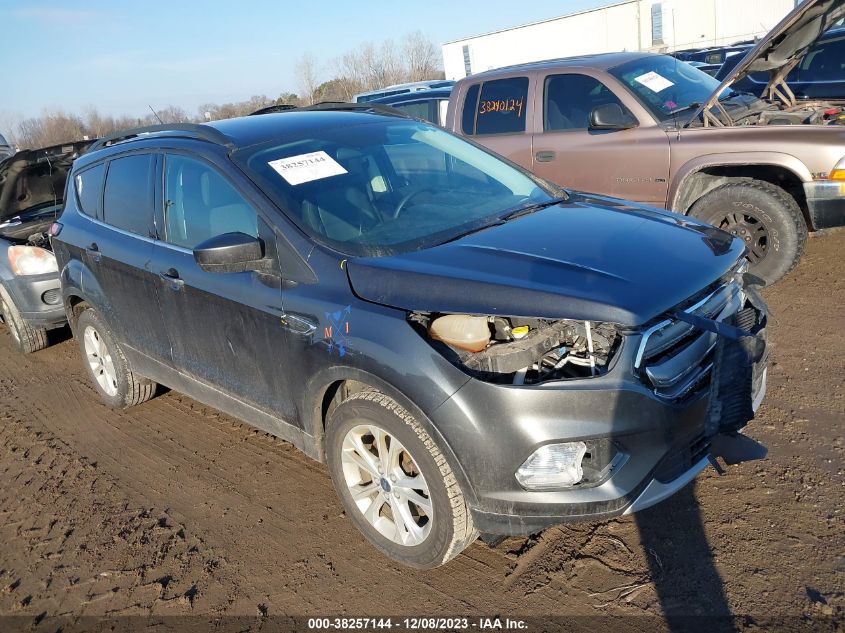 2018 FORD ESCAPE SE - 1FMCU9GD0JUB62117