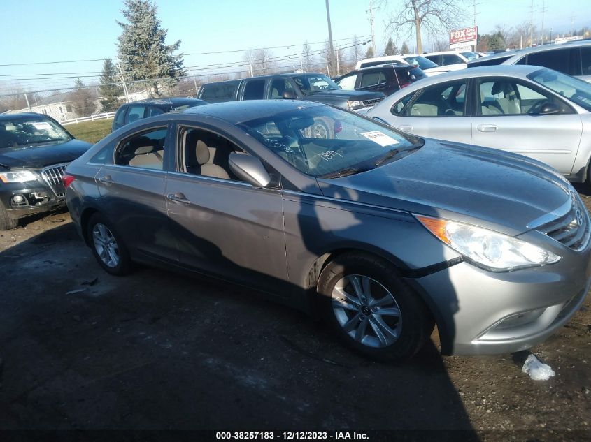 2013 HYUNDAI SONATA GLS - 5NPEB4AC0DH651847