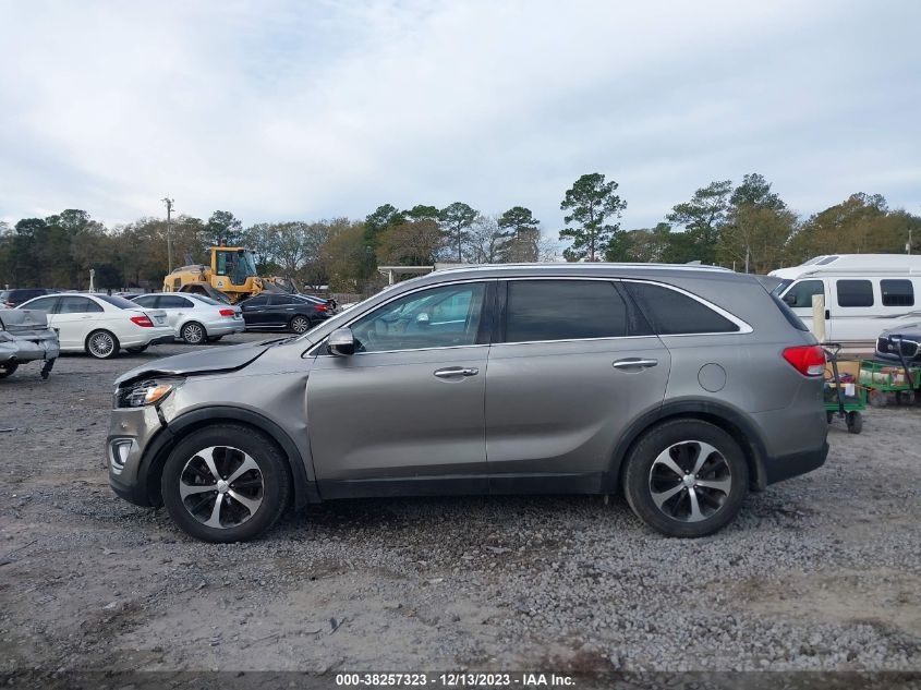 2017 KIA SORENTO EX - 5XYPH4A56HG204056