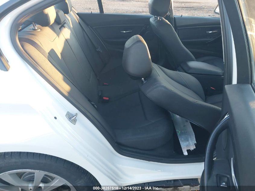 2018 BMW 320I - WBA8E1G58JNU90197