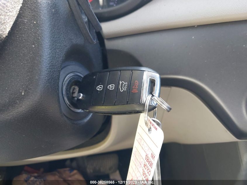 2017 KIA SPORTAGE LX - KNDPM3ACXH7234100
