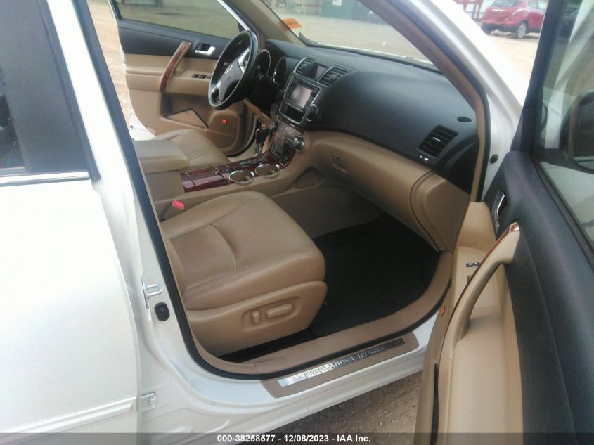 2013 TOYOTA HIGHLANDER HYBRID LIMITED V6 - JTEDC3EH1D2012916