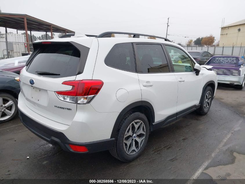 2021 SUBARU FORESTER PREMIUM - JF2SKAJC6MH470317