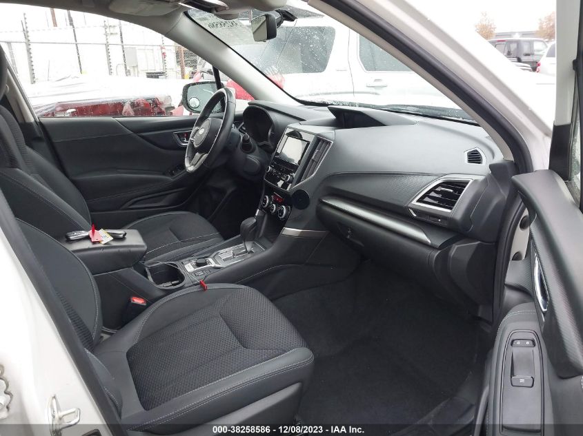 2021 SUBARU FORESTER PREMIUM - JF2SKAJC6MH470317