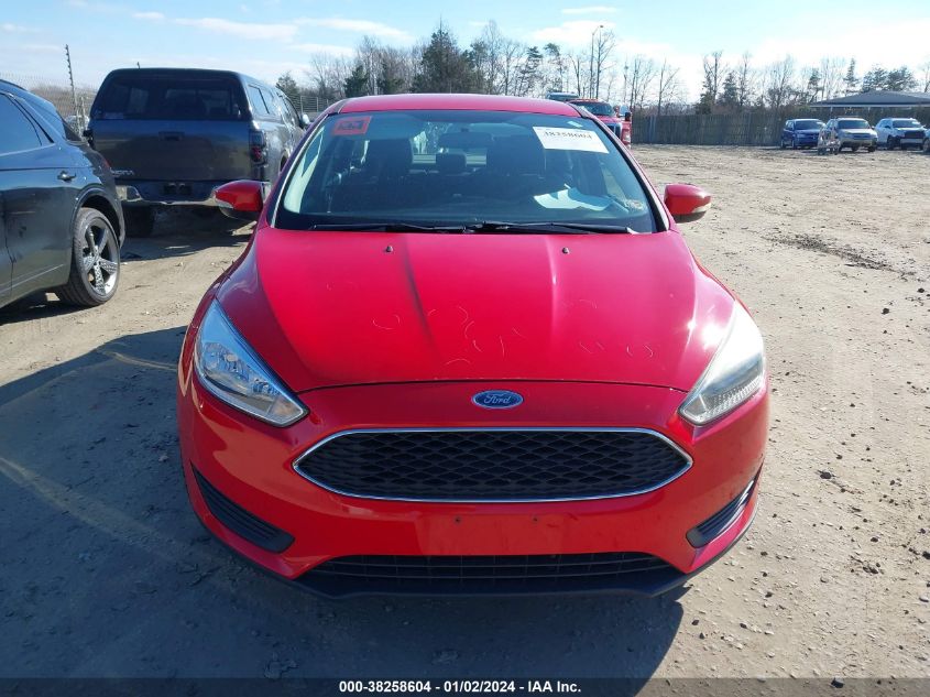 2015 FORD FOCUS SE - 1FADP3F23FL238879