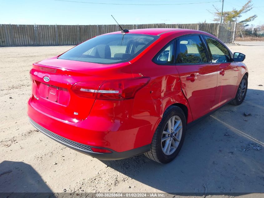 2015 FORD FOCUS SE - 1FADP3F23FL238879