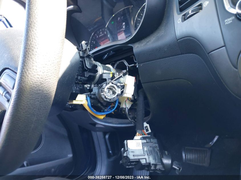 2018 KIA FORTE LX/S - 3KPFL4A76JE199181