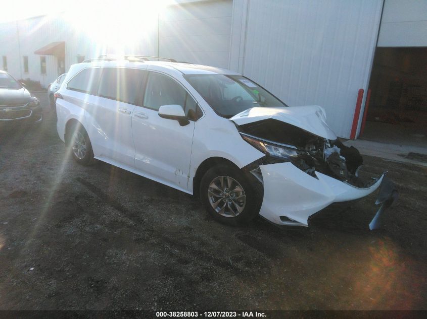 5TDKRKEC6NS112111 2022 TOYOTA SIENNA, photo no. 1