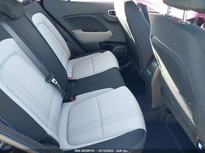 2022 HYUNDAI VENUE SEL - KMHRC8A34NU170895