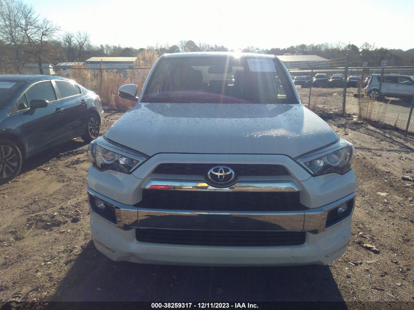 2018 TOYOTA 4RUNNER SR5 PREM/LTDL/TRAIL/TRD - JTEBU5JR9J5511360