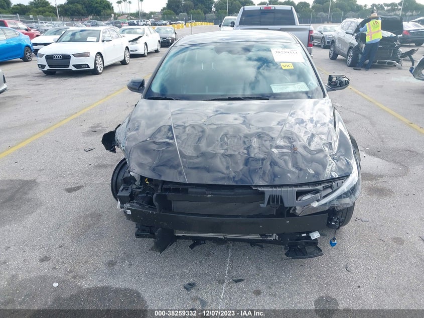 VIN 5NPLM4AG8PH118377 2023 HYUNDAI ELANTRA SEL