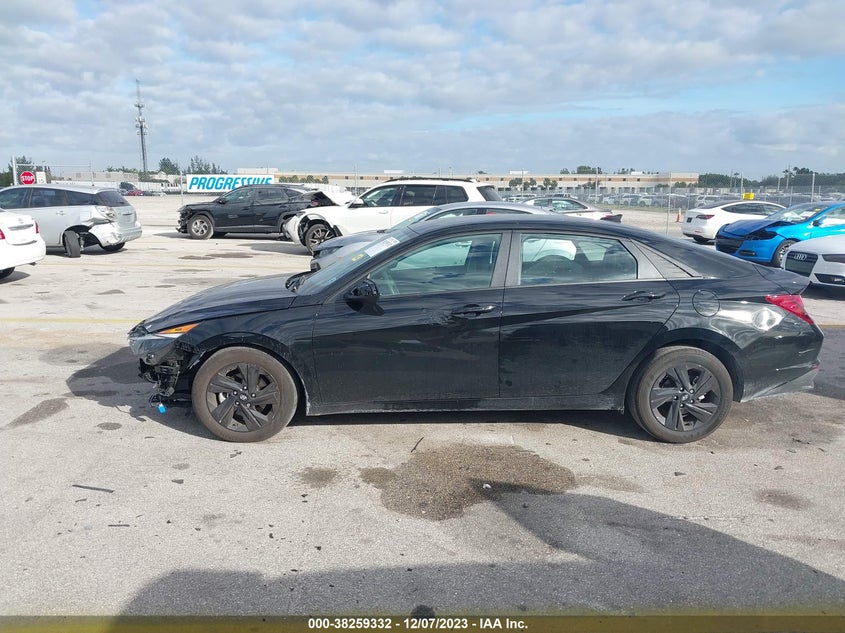 VIN 5NPLM4AG8PH118377 2023 HYUNDAI ELANTRA SEL