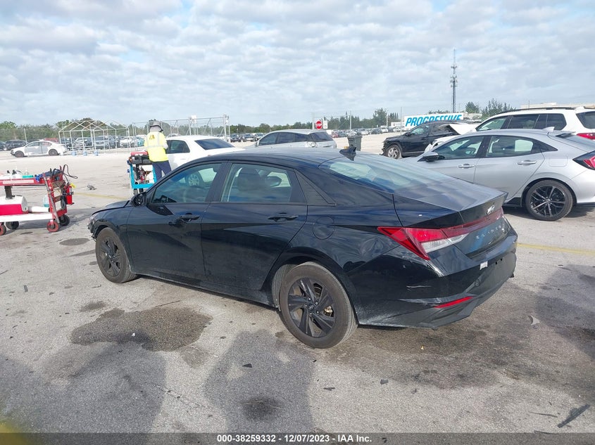 VIN 5NPLM4AG8PH118377 2023 HYUNDAI ELANTRA SEL
