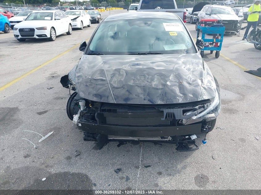VIN 5NPLM4AG8PH118377 2023 HYUNDAI ELANTRA SEL