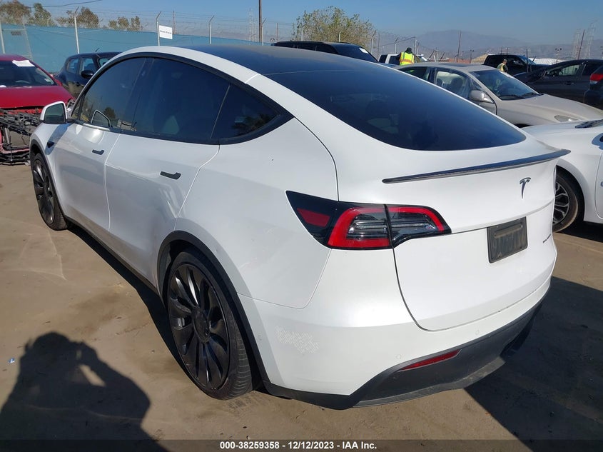 VIN 7SAYGDEF1NF388578 2022 TESLA MODEL Y