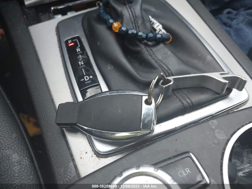 2014 MERCEDES-BENZ C 300 LUXURY 4MATIC - WDDGF8AB9EG174620