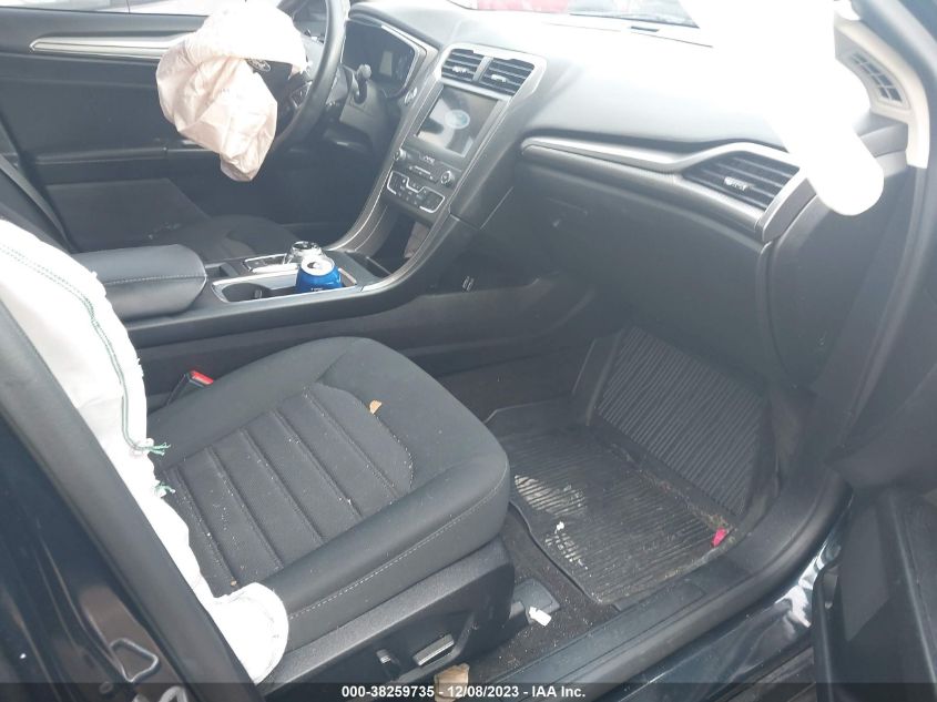 2020 FORD FUSION SE - 3FA6P0T92LR180494