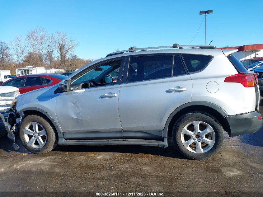 2013 TOYOTA RAV4 XLE - JTMRFREV7DD002762