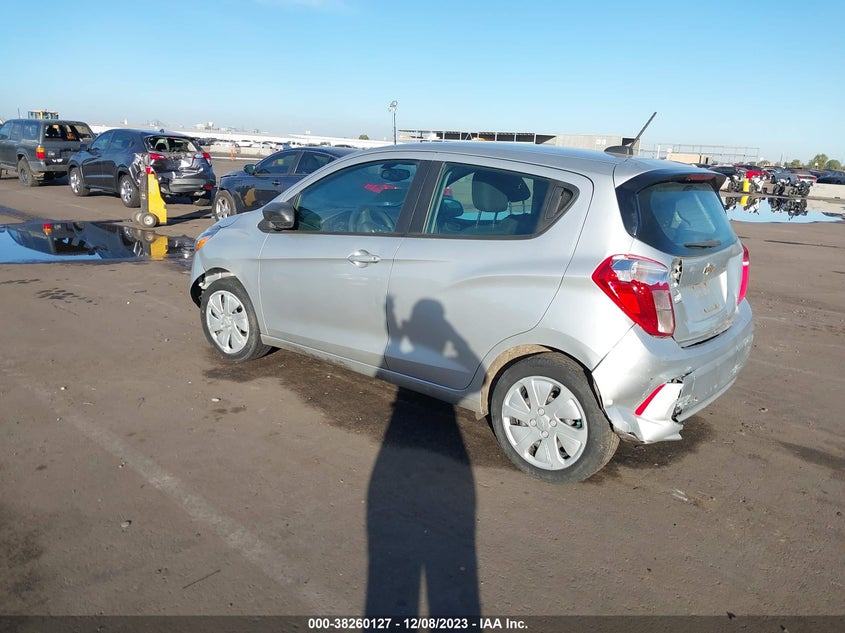 VIN KL8CB6SA1JC475374 2018 CHEVROLET SPARK LS
