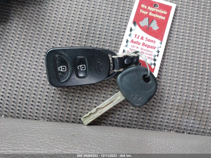 2015 HYUNDAI TUCSON SE - KM8JUCAG5FU074839